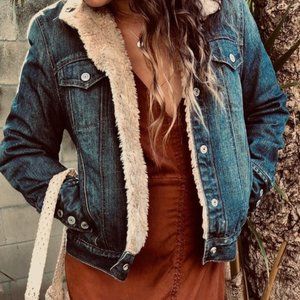 GAP Sherpa Lined Denim Jacket